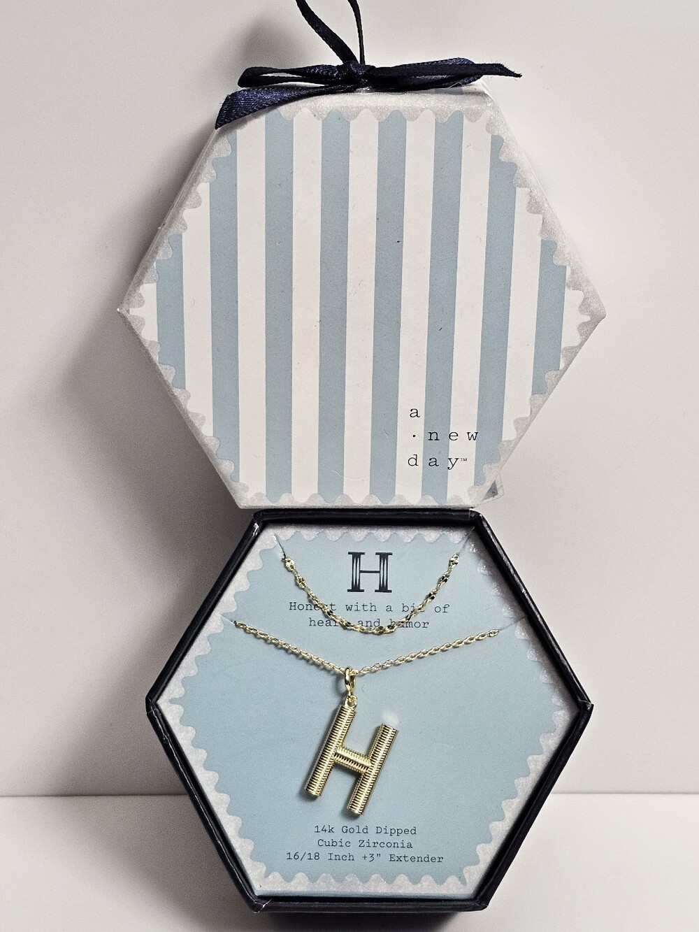 A New Day Womens Intital H Box Gift Jewelry Gold 14k necklace chain pendant NEW
